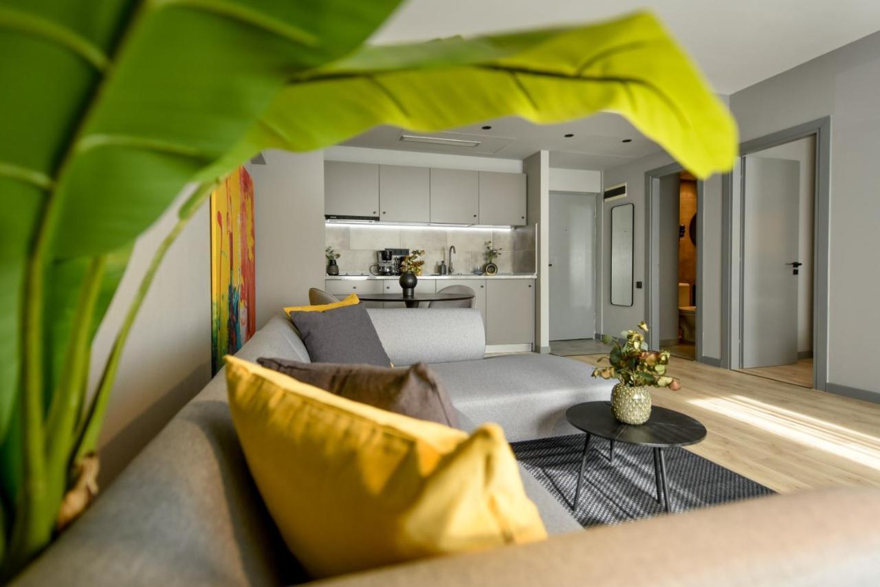 Luxury Apartment Near Radisson Hotel - Wall Projector & Modern Design Βουκουρέστι Εξωτερικό φωτογραφία