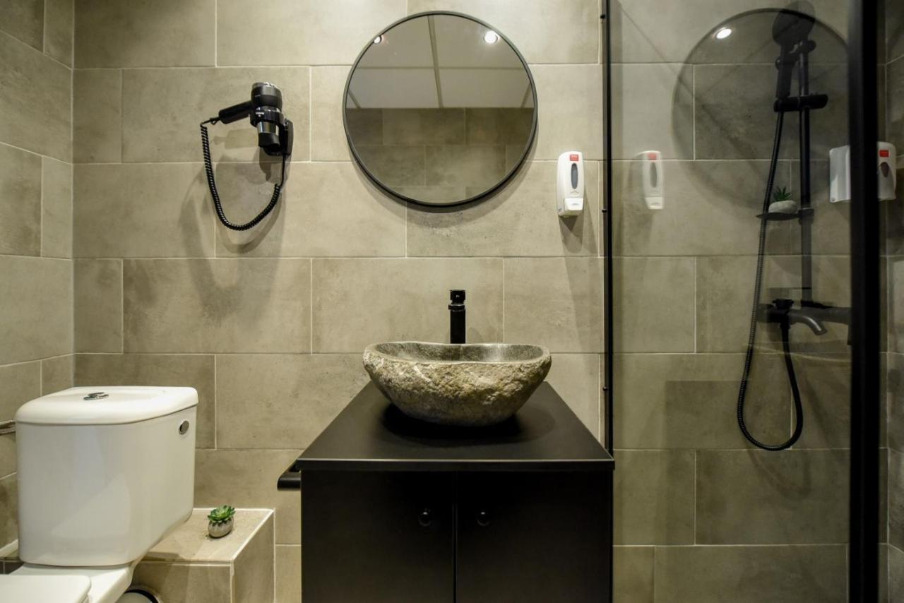 Luxury Apartment Near Radisson Hotel - Wall Projector & Modern Design Βουκουρέστι Εξωτερικό φωτογραφία